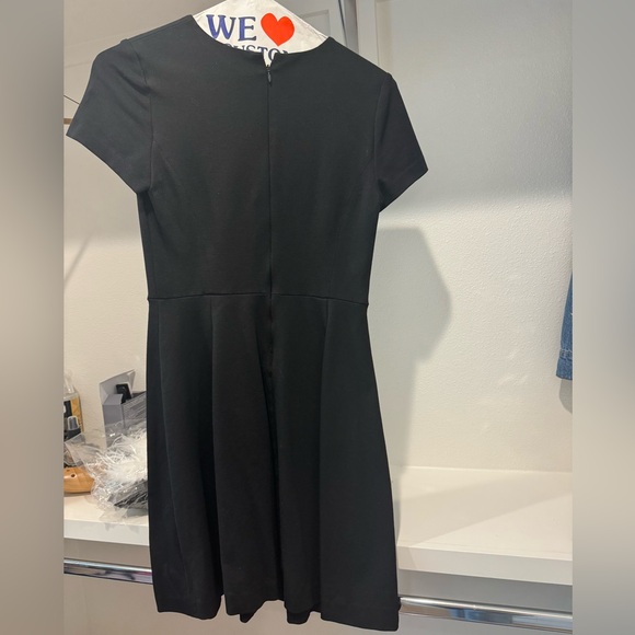 Black A-line Banana Republic dress - can be used for work or cocktail! - Picture 2 of 2